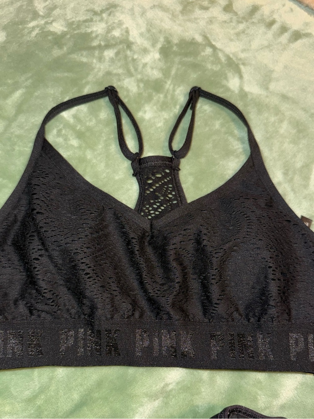 NWOT PINK size s Black Lace Racerback sports bra - Comfort Support